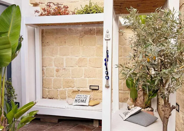 Gazde/Camere de închiriat Happy Hive